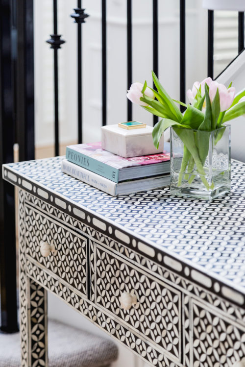 Bone inlay black console