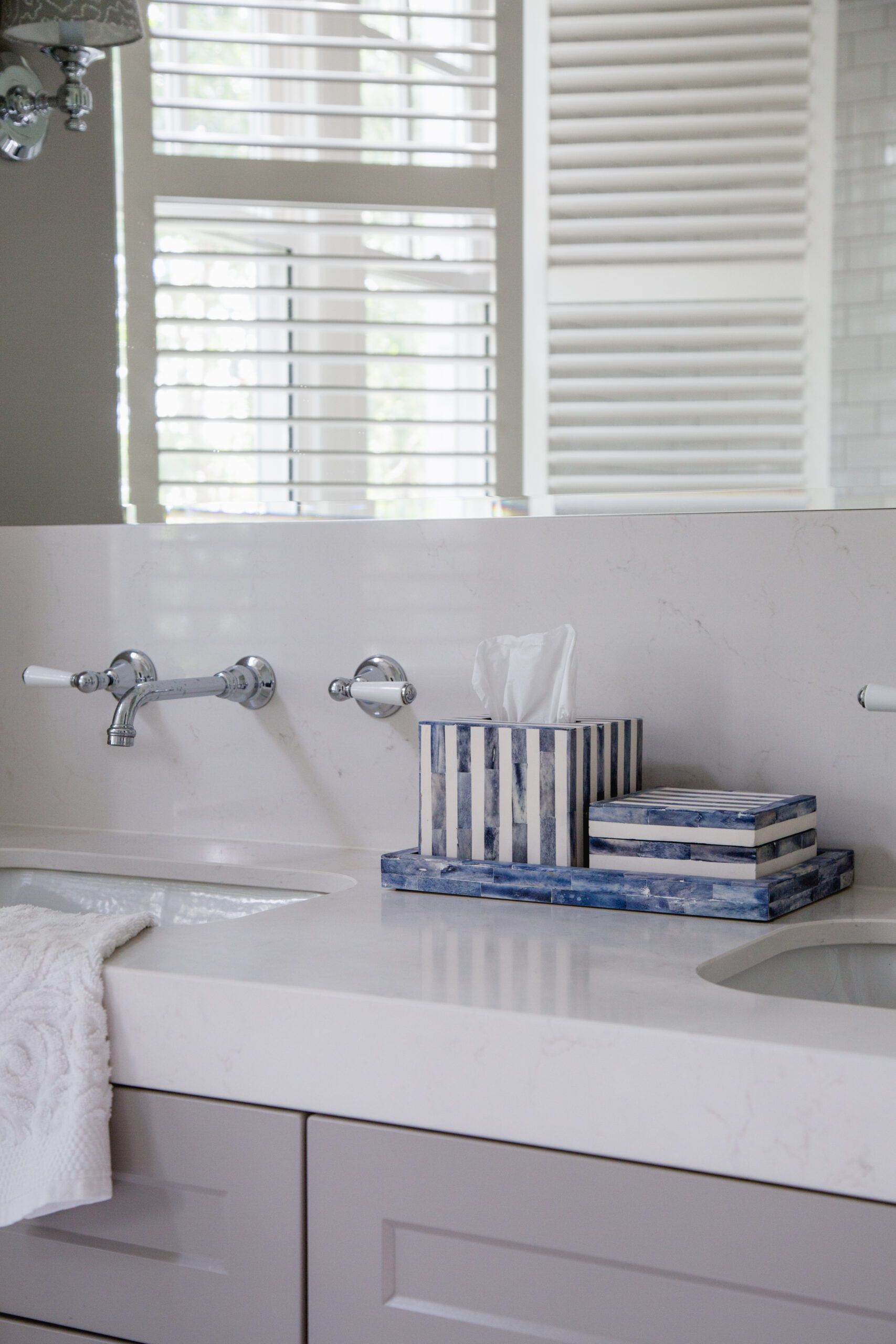 Bathroom vanity set blue stripe