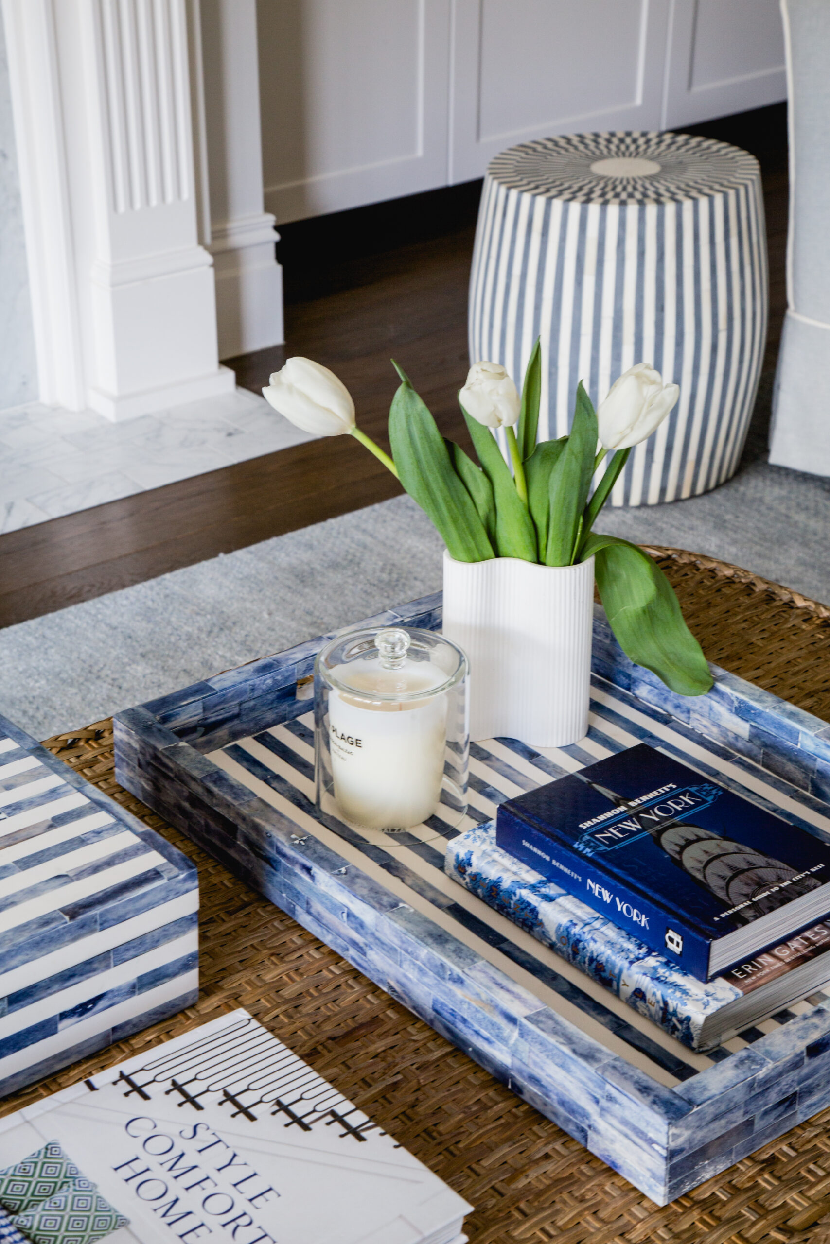 Bone inlay stripe navy tray