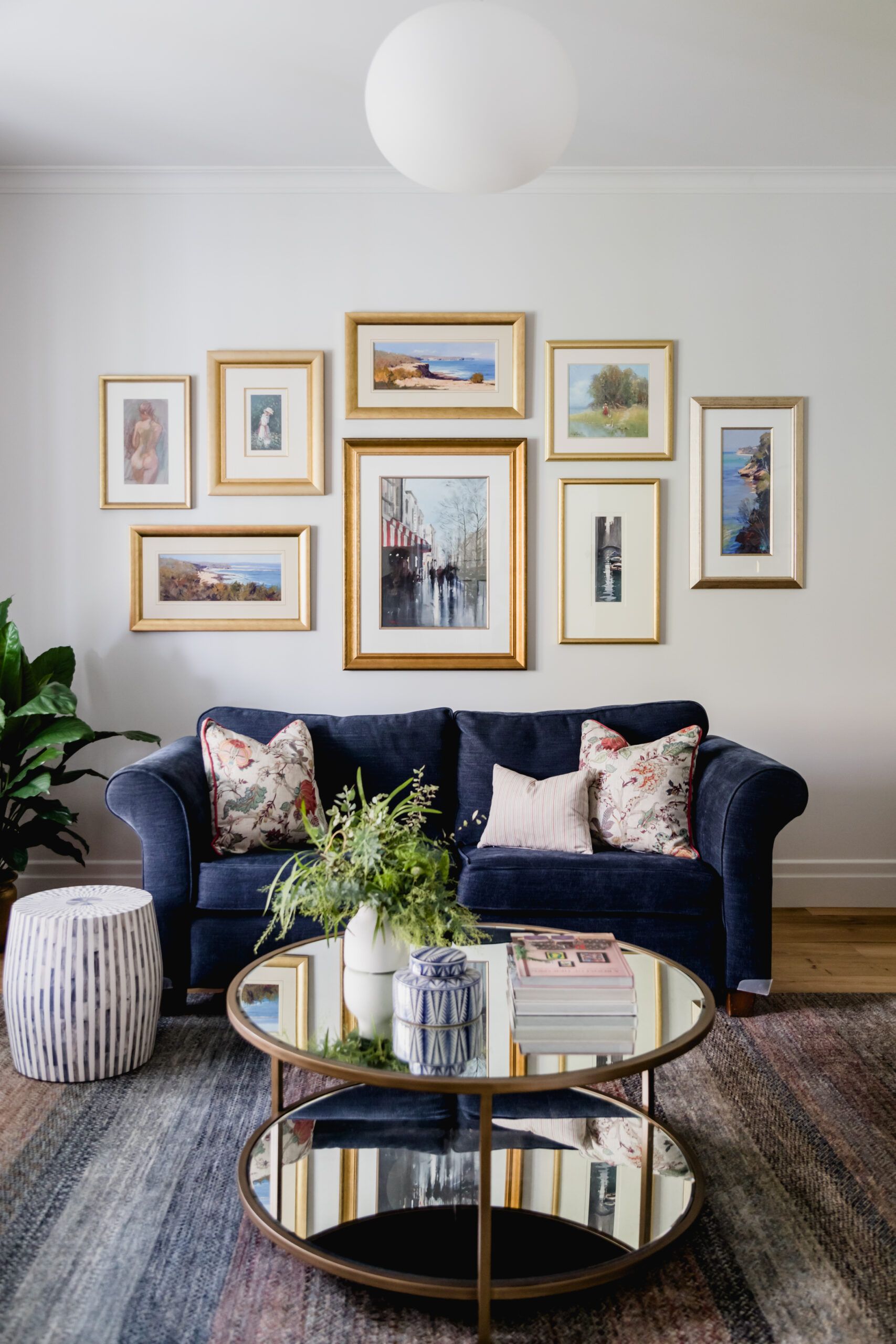 Mixing Old & New In a Classic Contemporary Home