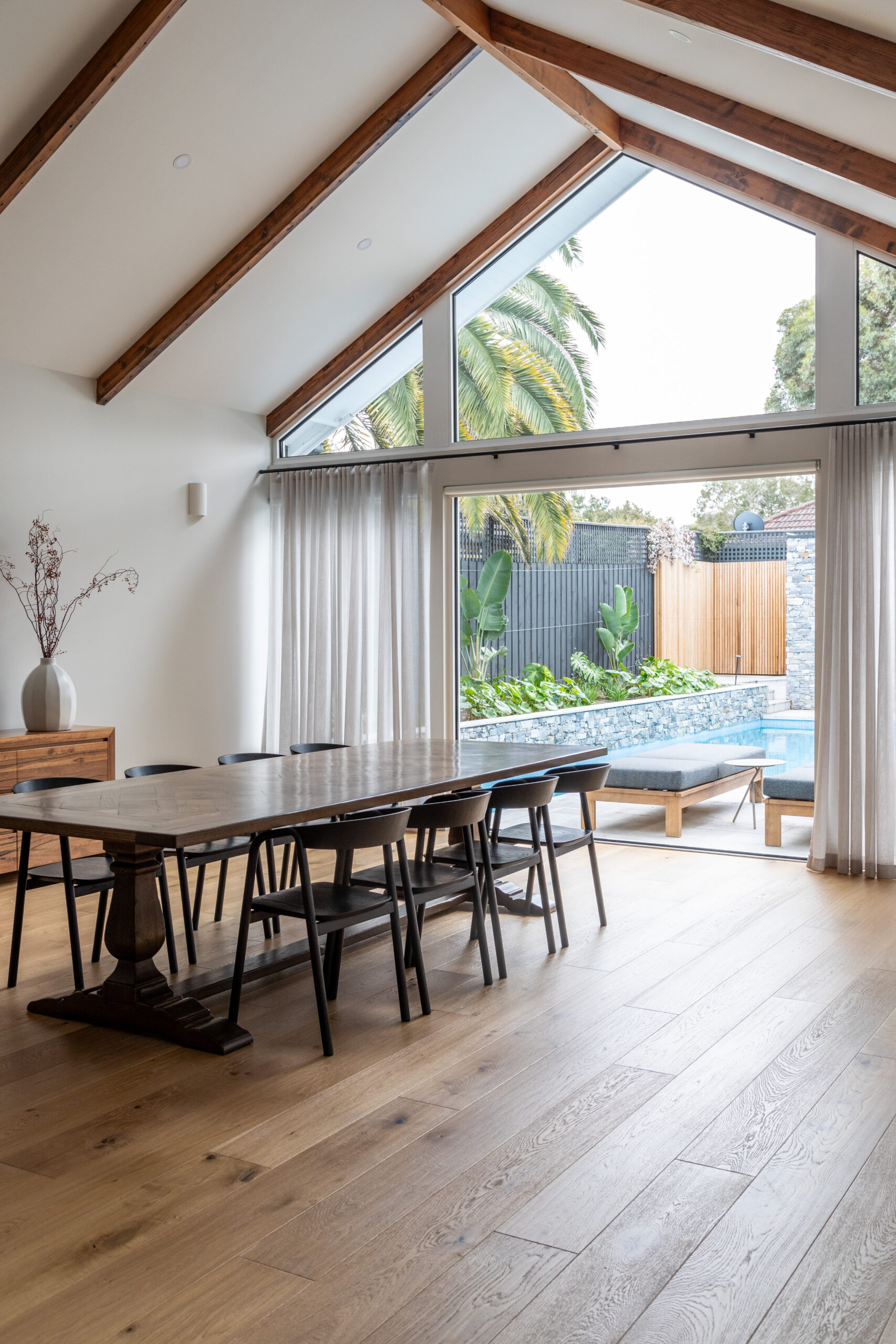 timber ceiling beams to dining room